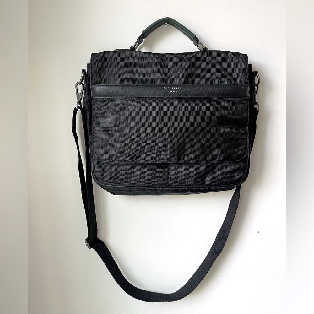 Ted Baker Document Bag in Black 14x11x3" Tablet Sleeve, Pockets, Trolley Sleeve
